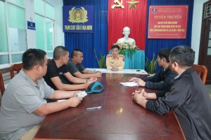 TP Đà Nẵng: Tuyên truyền pháp luật cho đội ngũ lái xe kinh doanh vận tải